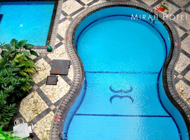Mirah Hotel - Bogor, Swimming Pool