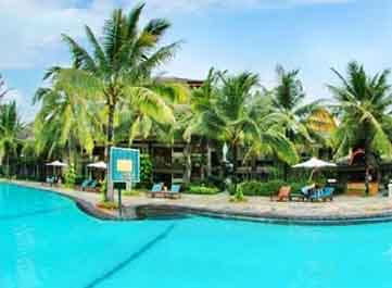Jayakarta Hotel - Lombok, Swimming Pool