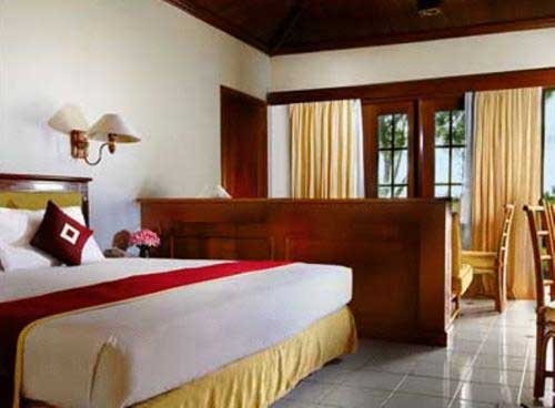 Santika Premiere Seaside Resort - Manado, Guest Room