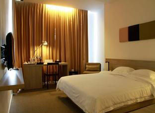 Ciputra Hotel - Semarang, Deluxe Room