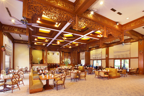Singgasana Hotel, Surabaya - Restaurant