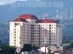 The Majesty Hotel & Apartment - Bandung