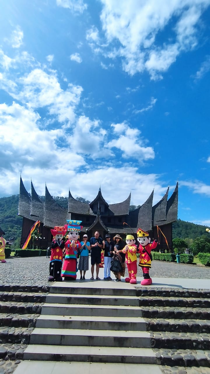 Discover Minangkabau & The Giant Rafflesia - 5 Days 4 Nights